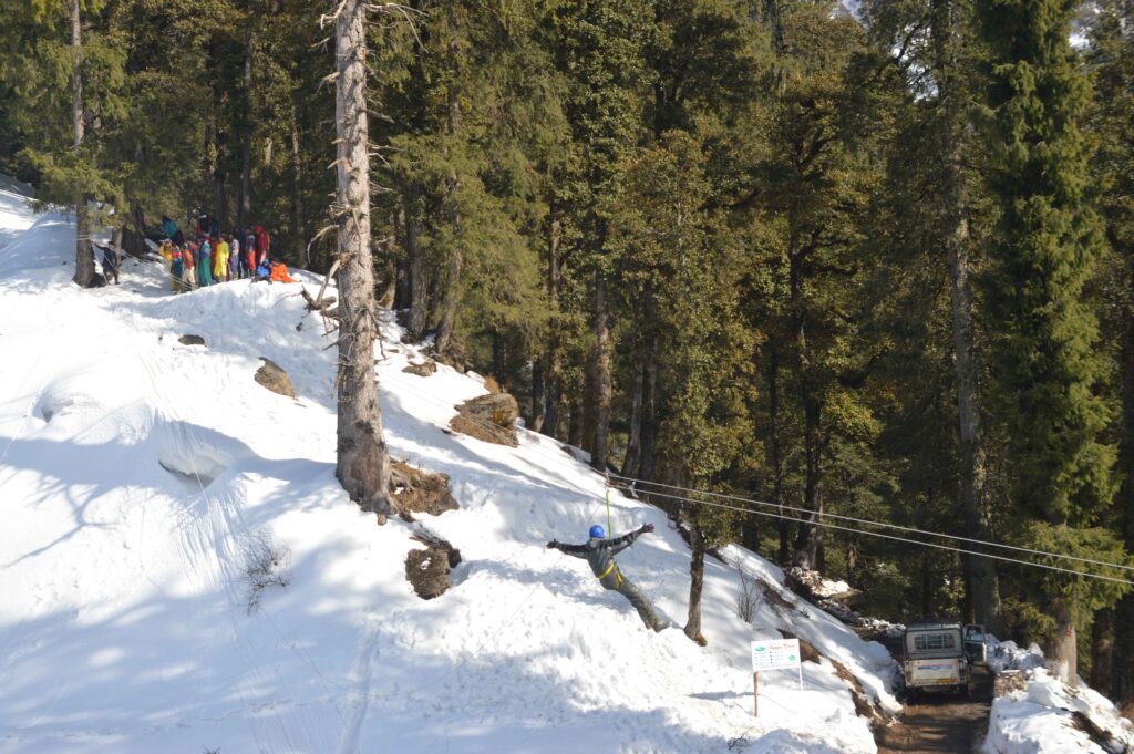 Hatu Snow Sports Narkanda  zipline 